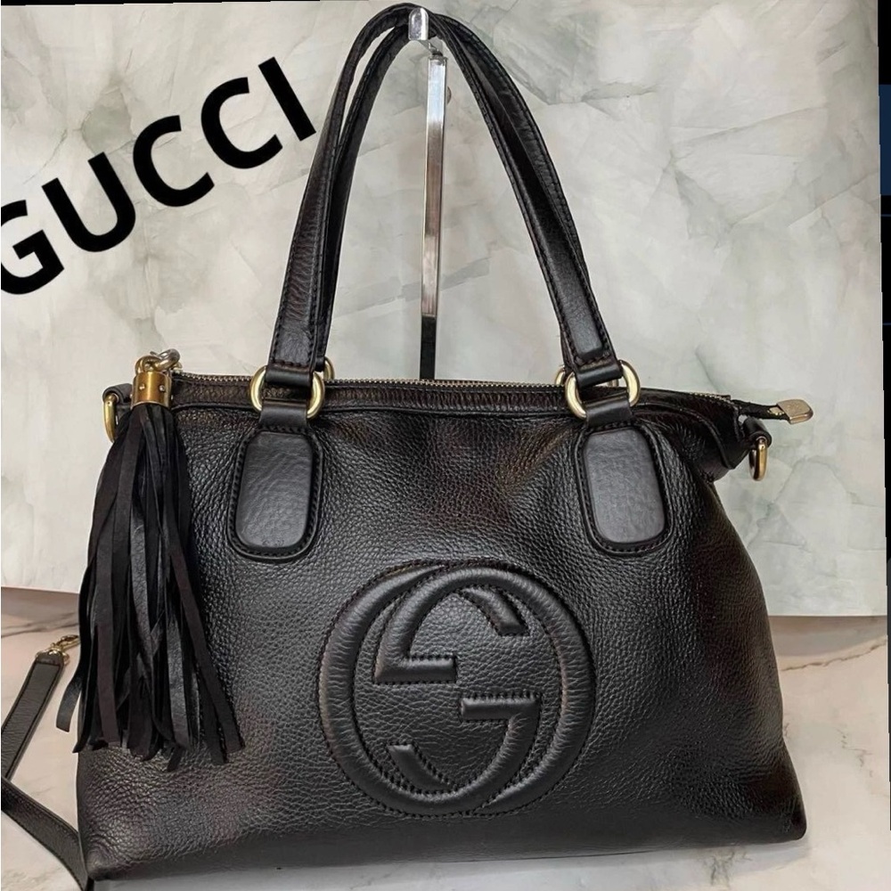 Gucci Black Leather Shoulder Bag with Tassel